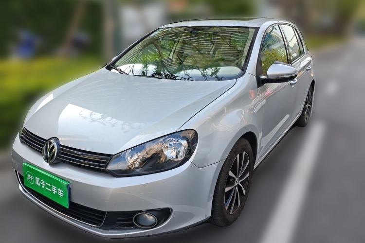 Used Volkswagen Golf 2012 1.4TSI Automatic Luxury Edition Guazi used car, China used car export, Used car for sale, Used cars, Cheapest cars for sale