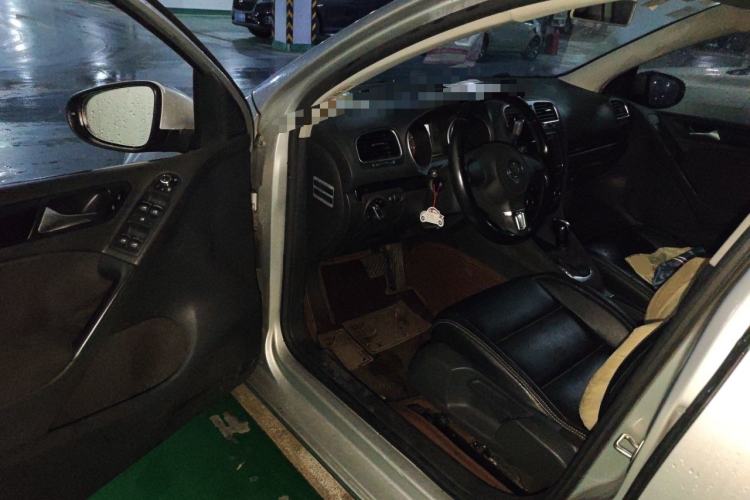 Used Volkswagen Golf 2012 1.6L Automatic Comfort Model Driver Seat