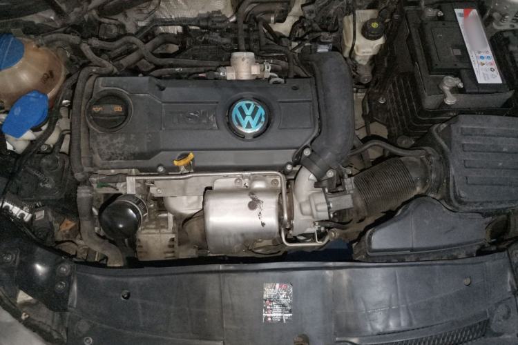 Used Volkswagen Golf 2012 1.4 TSI Automatic Comfort Edition Engine Bay
