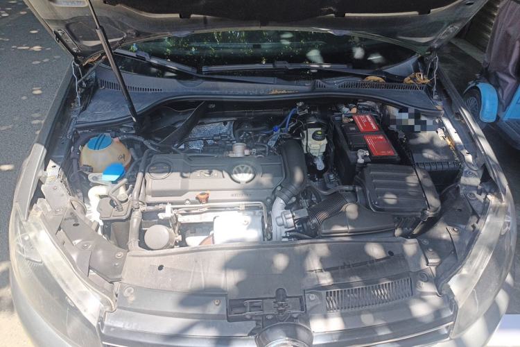 Used Volkswagen Golf 2012 1.4TSI Automatic Luxury Edition Engine Bay