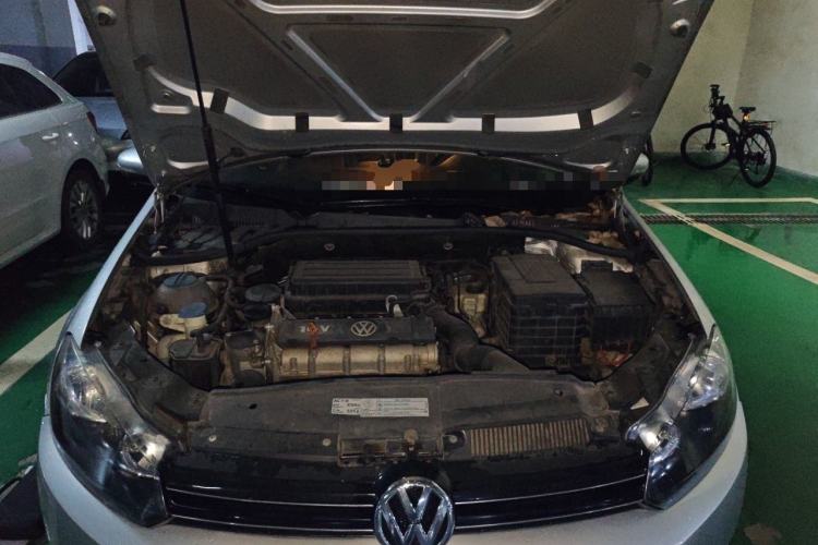 Used Volkswagen Golf 2012 1.6L Automatic Comfort Model Engine Bay