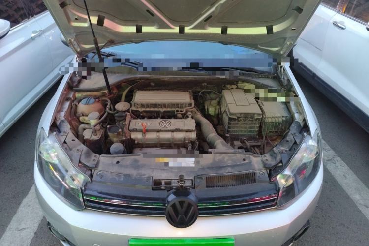 Used Volkswagen Golf 2012 1.6L Automatic Comfort Model Engine Bay
