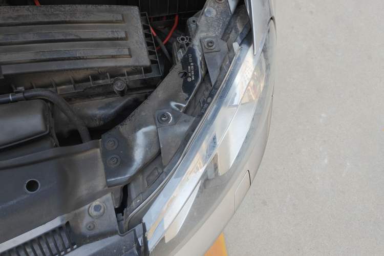 Used Volkswagen Golf 2012 1.4TSI Luxury Convertible Edition Engine Bay Left