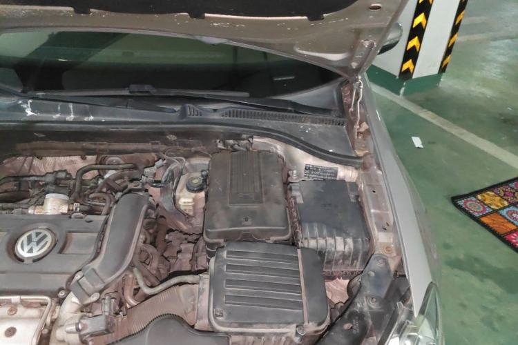 Used Volkswagen Golf 2012 1.4 TSI Automatic Comfort Edition Engine Bay Left