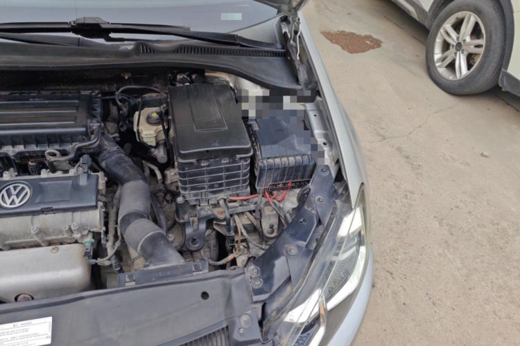 Used Volkswagen Golf 2012 1.6L Automatic Comfort Model Engine Bay Left