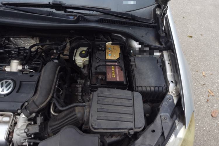 Used Volkswagen Golf 2012 1.4TSI Automatic Luxury Edition Engine Bay Left