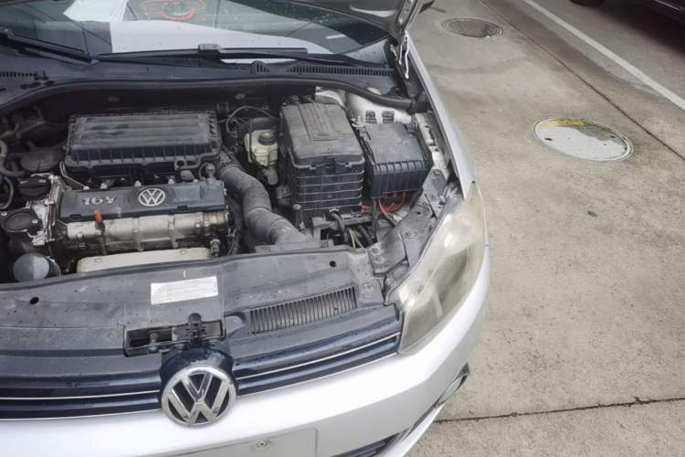 Used Volkswagen Golf 2012 1.6L Automatic Comfort Model Engine Bay Left
