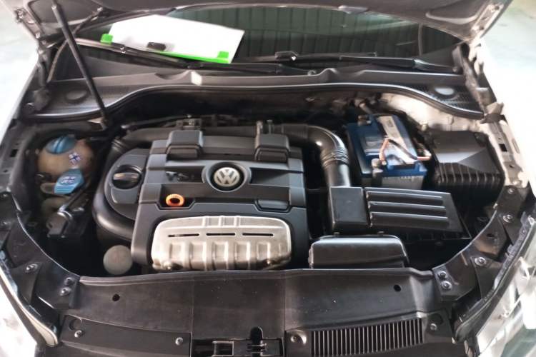 Used Volkswagen Golf 2012 1.4TSI Luxury Convertible Edition Engine Bay