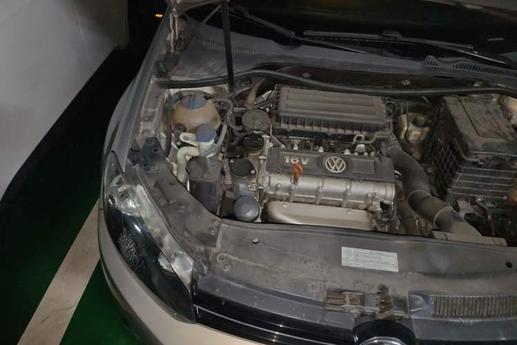 Used Volkswagen Golf 2012 1.6L Automatic Comfort Model Engine Bay Right
