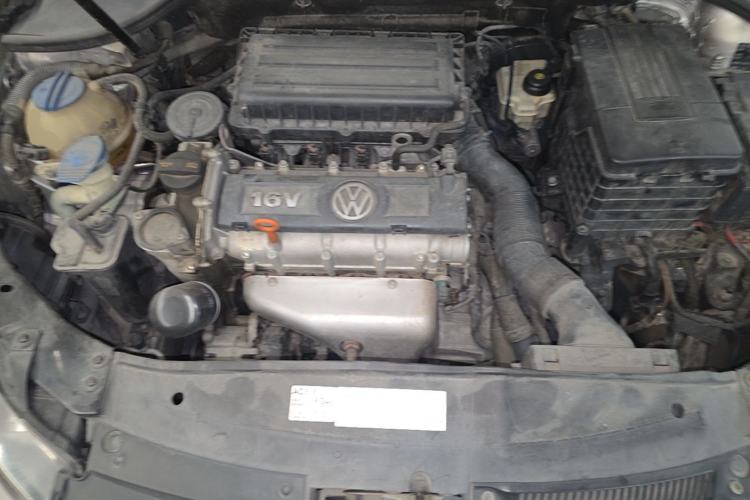 Used Volkswagen Golf 2012 1.6L Automatic Comfort Model Engine Bay