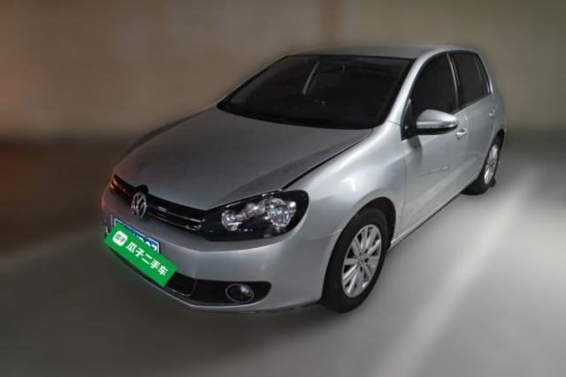 Volkswagen Golf 2012 1.6L Automatic Fashion Model с пробегом