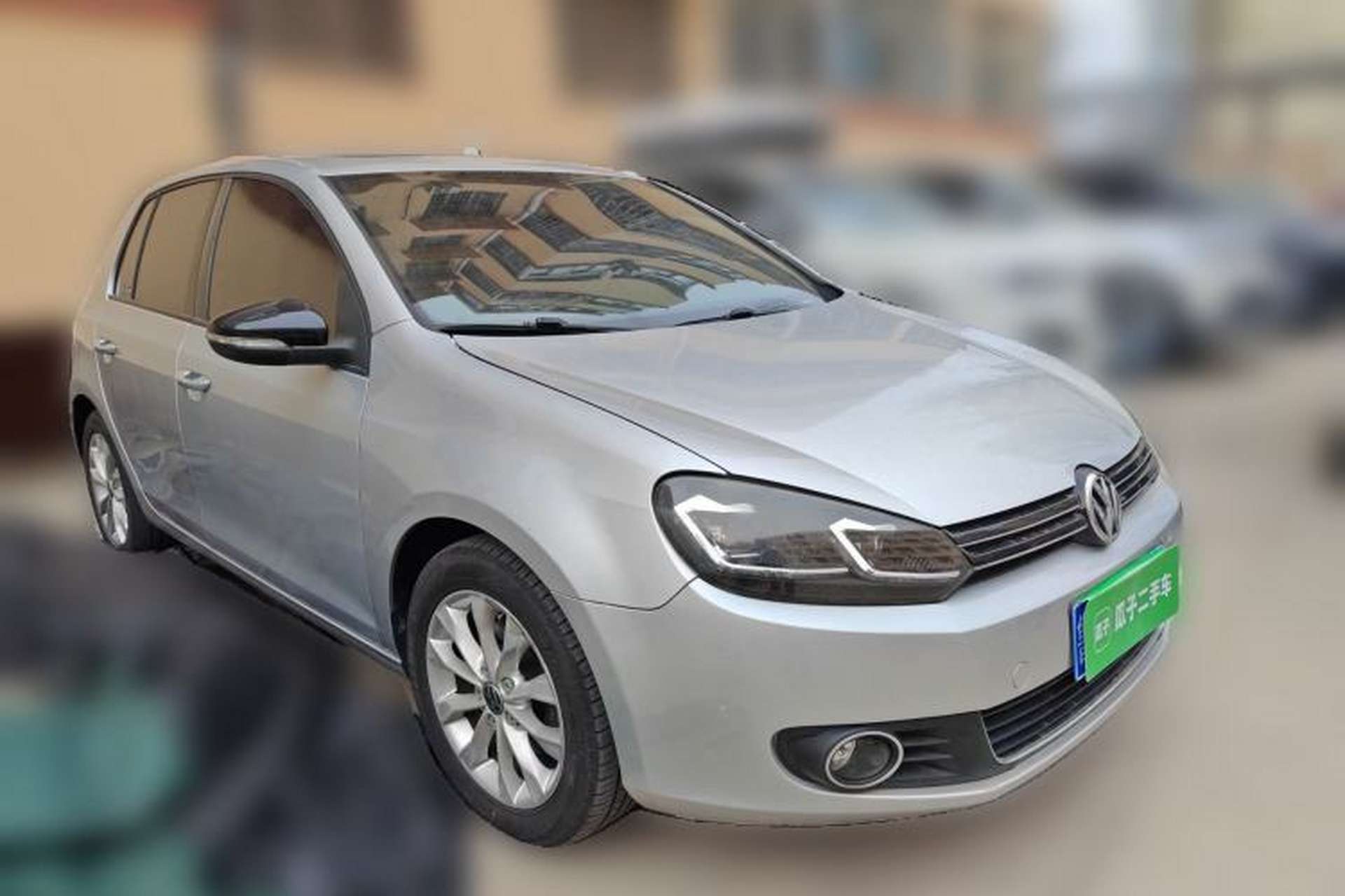Used Volkswagen Golf 2012 1.6L Automatic Comfort Model Front Right 45 Deg