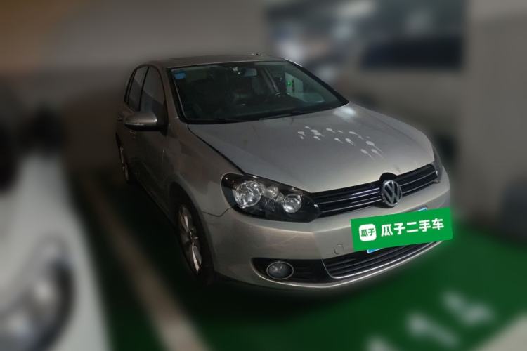 Used Volkswagen Golf 2012 1.6L Automatic Comfort Model Front Right 45 Deg