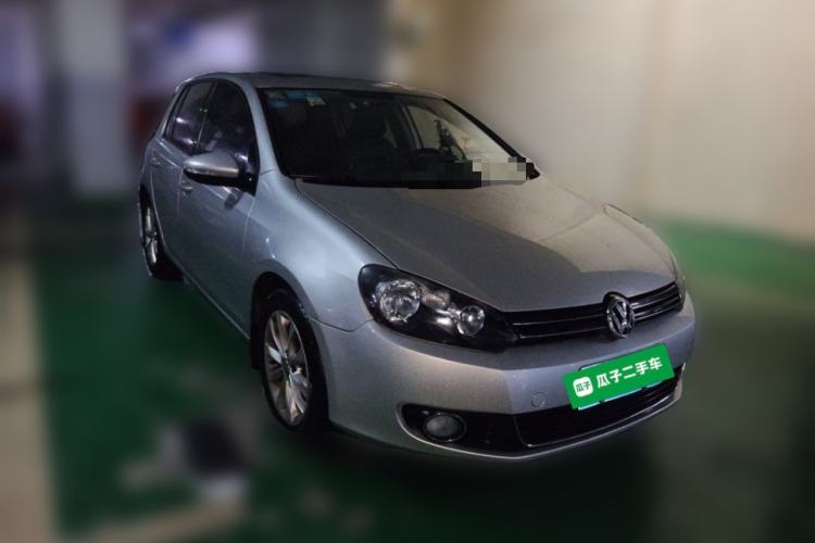 Used Volkswagen Golf 2012 1.6L Automatic Comfort Model Front Right 45 Deg