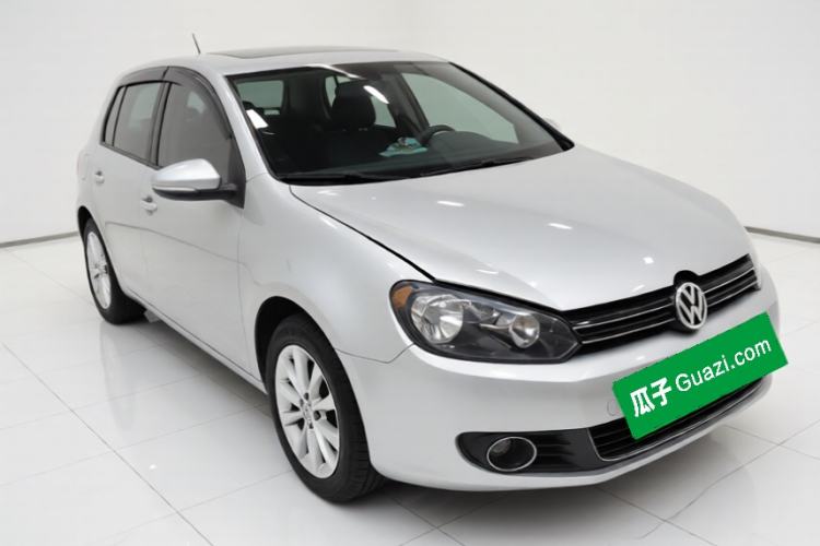 Used Volkswagen Golf 2012 1.4 TSI Automatic Comfort Edition Front Right 45 Deg