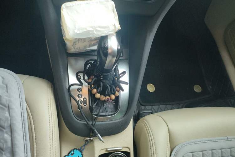 Used Volkswagen Golf 2012 1.4 TSI Automatic Comfort Edition Gear Lever