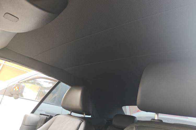 Used Volkswagen Golf 2012 1.4TSI Luxury Convertible Edition Headliner