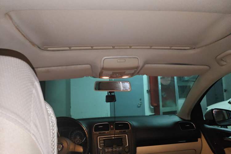 Used Volkswagen Golf 2012 1.4 TSI Automatic Comfort Edition Headliner