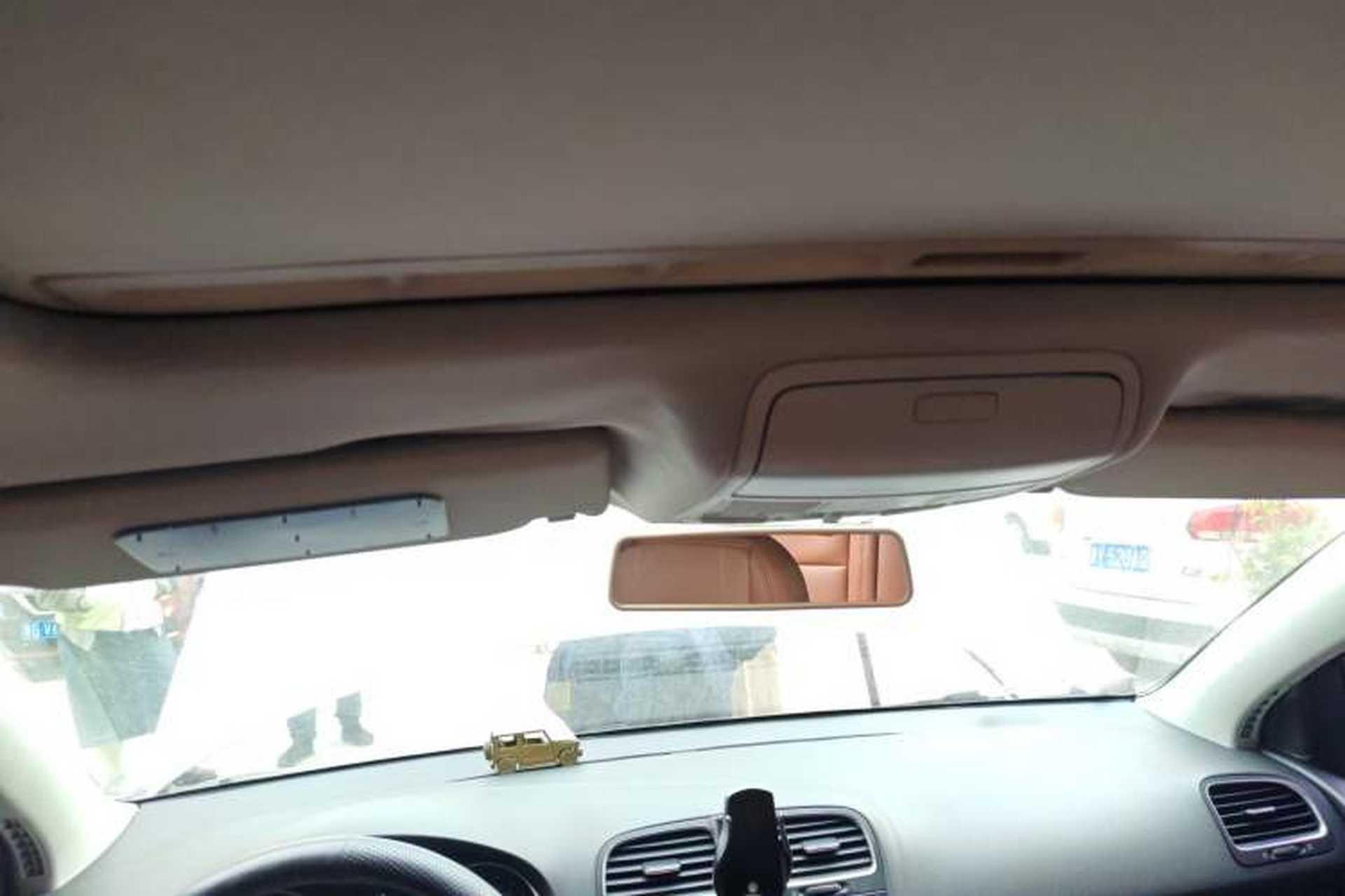 Used Volkswagen Golf 2012 1.6L Automatic Comfort Model Headliner