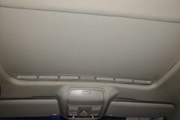 Used Volkswagen Golf 2012 1.6L Automatic Comfort Model Headliner