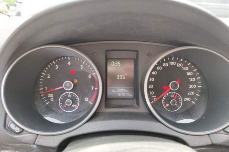 Used Volkswagen Golf 2012 1.4 TSI Manual Comfort Edition Instrument Cluster
