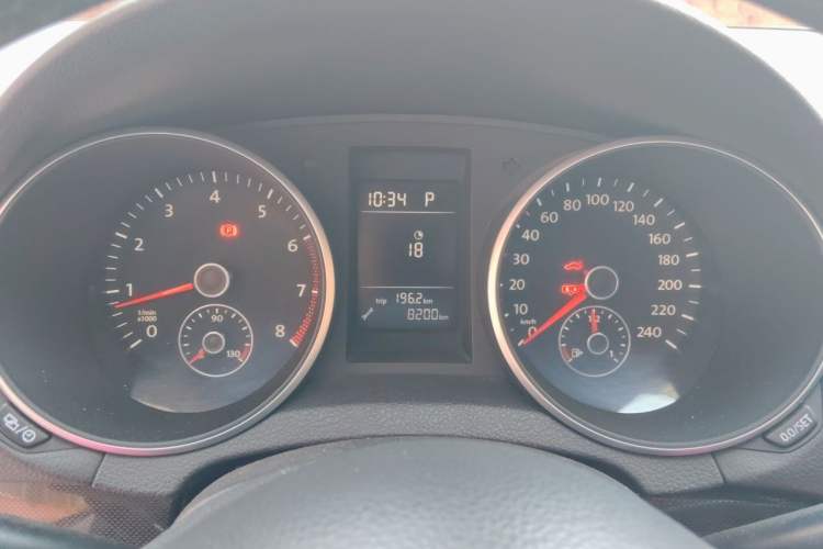 Used Volkswagen Golf 2012 1.4 TSI Automatic Comfort Edition Instrument Cluster