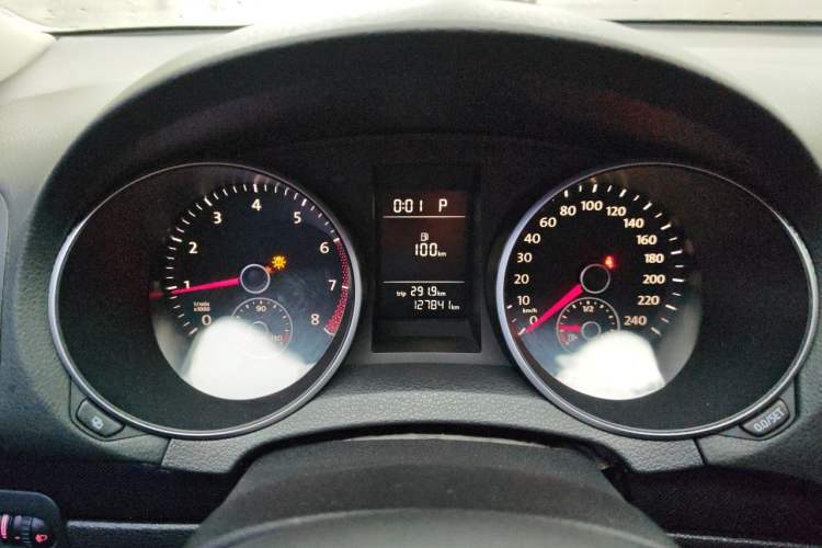 Used Volkswagen Golf 2012 1.6L Automatic Comfort Model Instrument Cluster