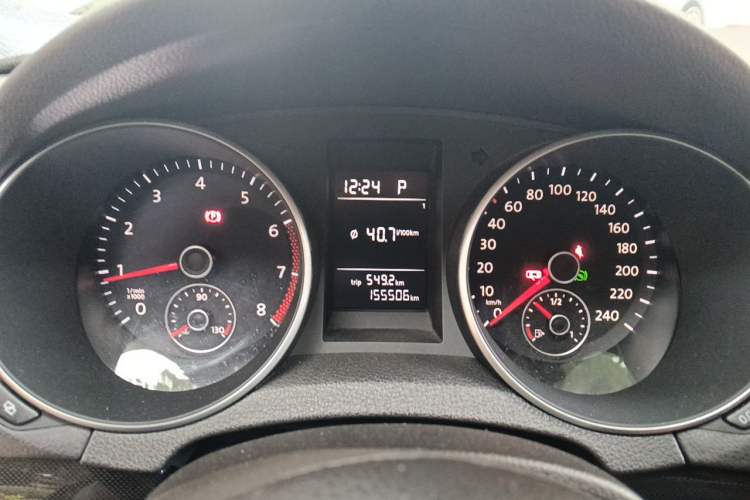 Used Volkswagen Golf 2012 1.6L Automatic Comfort Model Instrument Cluster