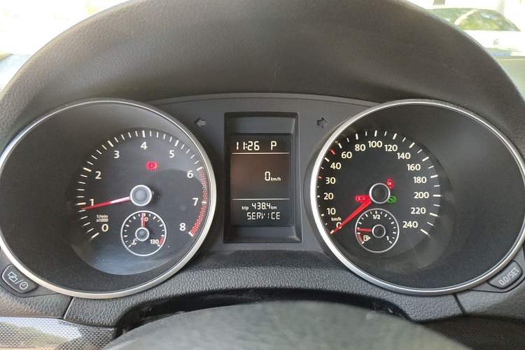 Used Volkswagen Golf 2012 1.6L Automatic Comfort Model Instrument Cluster
