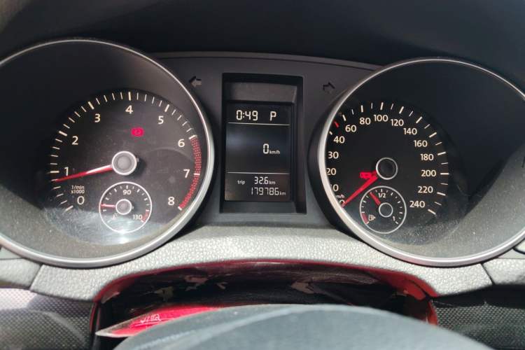 Used Volkswagen Golf 2012 1.4 TSI Automatic Comfort Edition Instrument Cluster