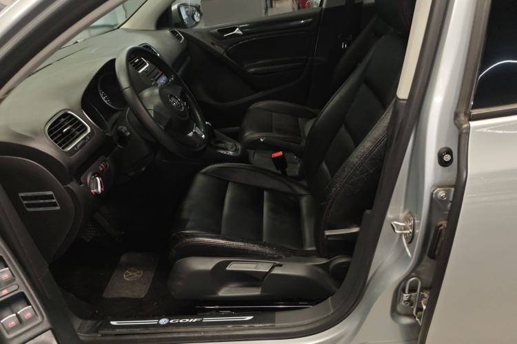 Used Volkswagen Golf 2012 1.6L Automatic Comfort Model Left Front Seat