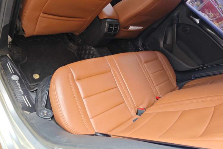 Used Volkswagen Golf 2012 1.6L Automatic Comfort Model Left Rear Seat