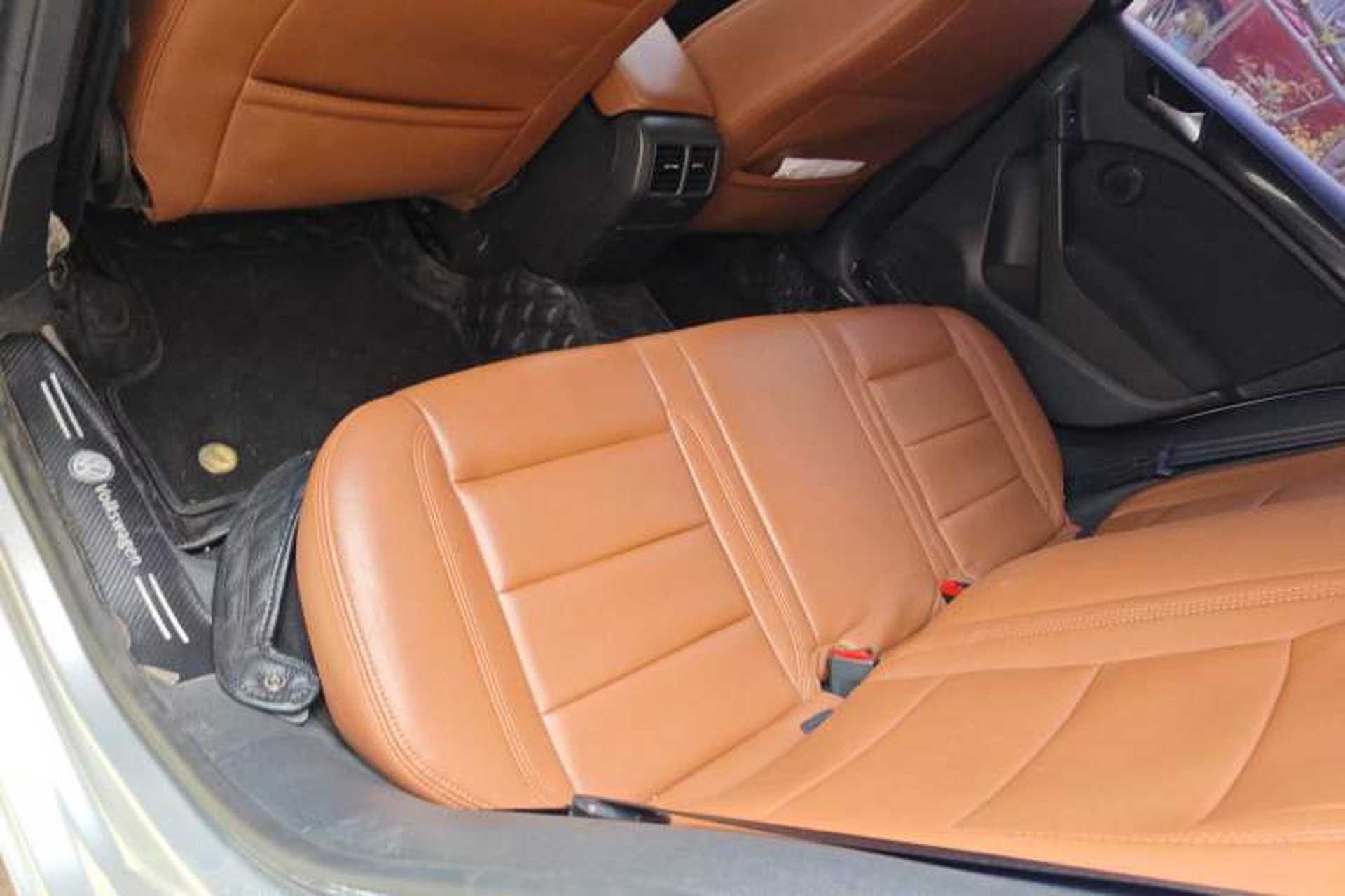 Used Volkswagen Golf 2012 1.6L Automatic Comfort Model Left Rear Seat