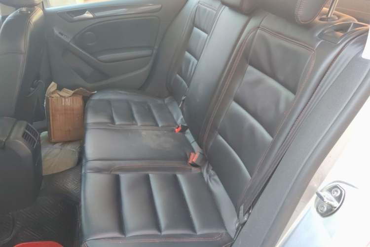 Used Volkswagen Golf 2012 1.4 TSI Automatic Comfort Edition Left Rear Seat