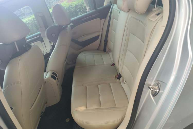 Used Volkswagen Golf 2012 1.4 TSI Automatic Comfort Edition Left Rear Seat