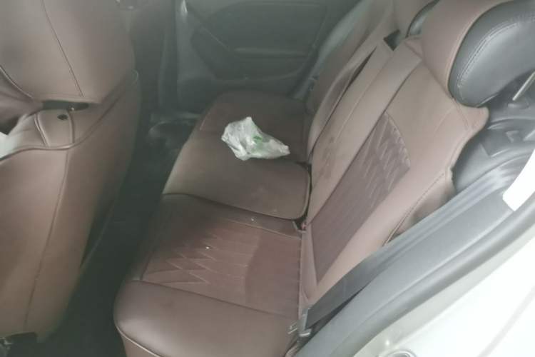 Used Volkswagen Golf 2012 1.6L Automatic Comfort Model Left Rear Seat