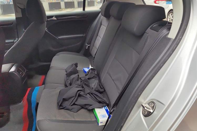 Used Volkswagen Golf 2012 1.6L Automatic Comfort Model Left Rear Seat