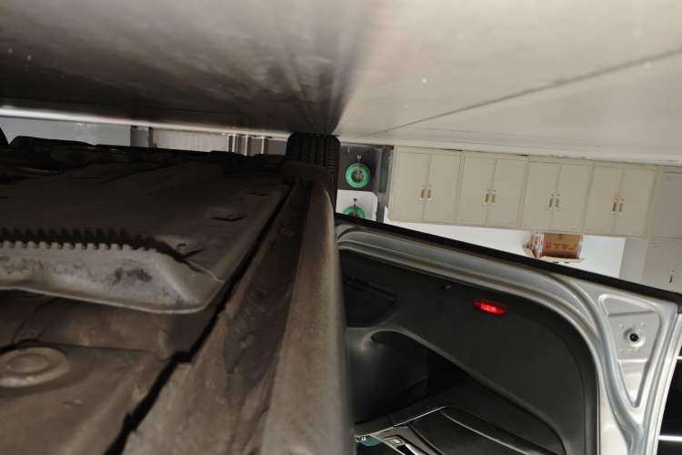 Used Volkswagen Golf 2012 1.6L Automatic Comfort Model Left Side Sill