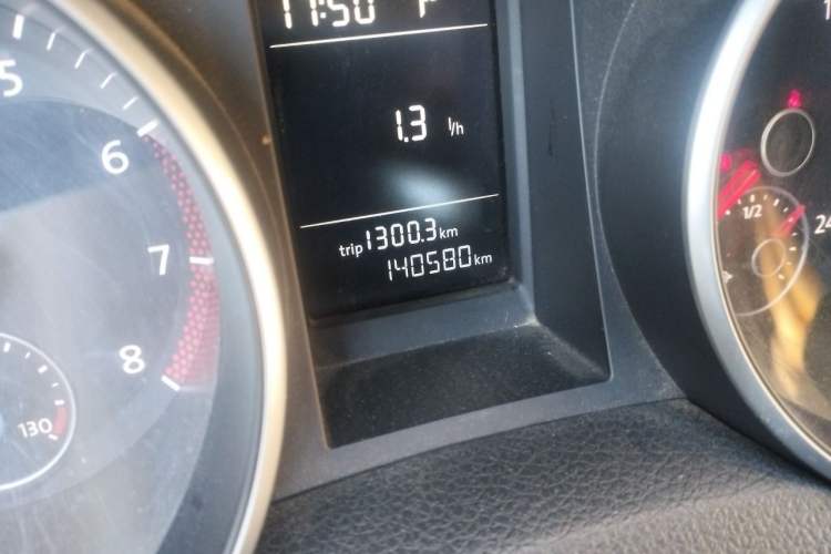 Used Volkswagen Golf 2012 1.6L Automatic Comfort Model Odometer Close Up