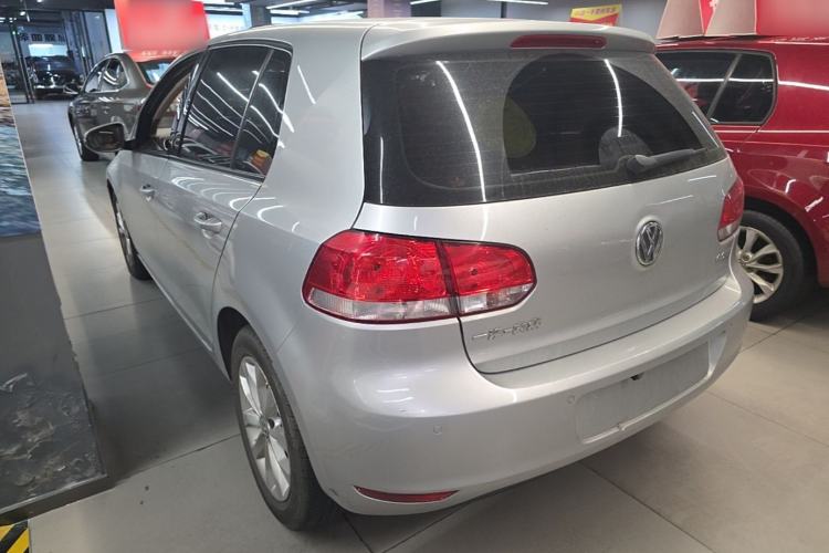 Used Volkswagen Golf 2012 1.6L Automatic Comfort Model Rear Left 45 Deg