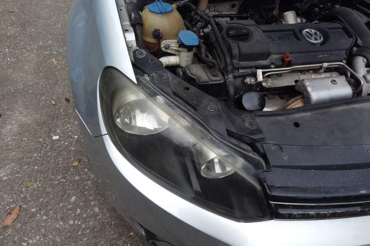 Used Volkswagen Golf 2012 1.4TSI Automatic Luxury Edition Right Front Headlight