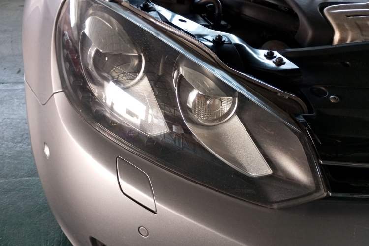 Used Volkswagen Golf 2012 1.4TSI Luxury Convertible Edition Right Front Headlight
