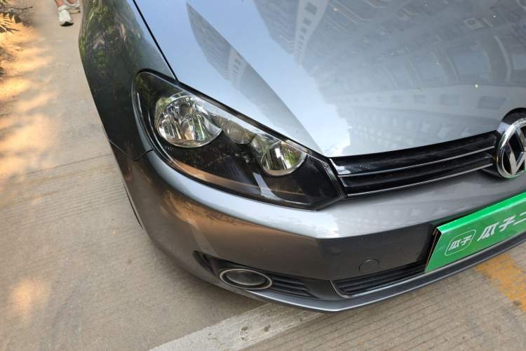 Used Volkswagen Golf 2012 1.4TSI Automatic Luxury Edition Right Front Headlight