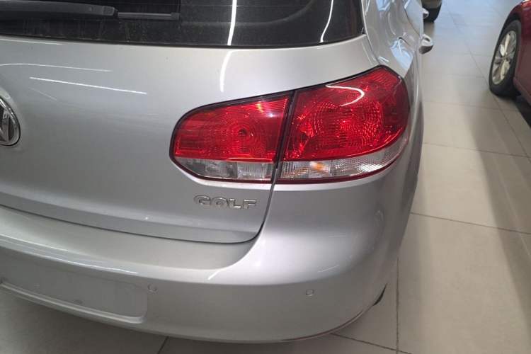 Used Volkswagen Golf 2012 1.6L Automatic Comfort Model Right Rear Taillight