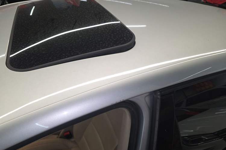 Used Volkswagen Golf 2012 1.6L Automatic Comfort Model Roof
