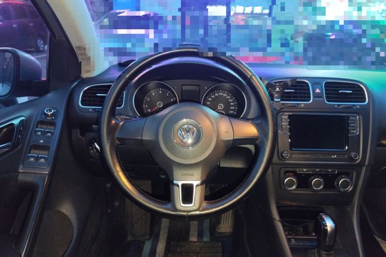 Used Volkswagen Golf 2012 1.6L Automatic Comfort Model Steering Wheel