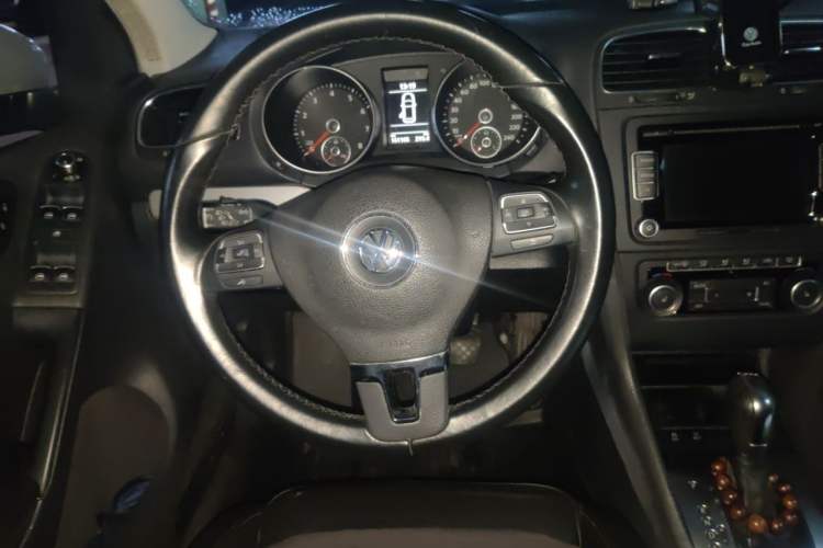Used Volkswagen Golf 2012 1.4 TSI BlueMotion Edition Steering Wheel