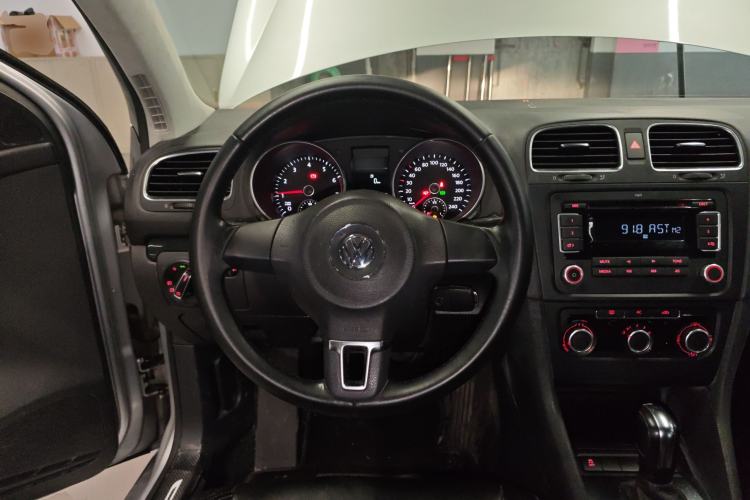 Used Volkswagen Golf 2012 1.6L Automatic Comfort Model Steering Wheel