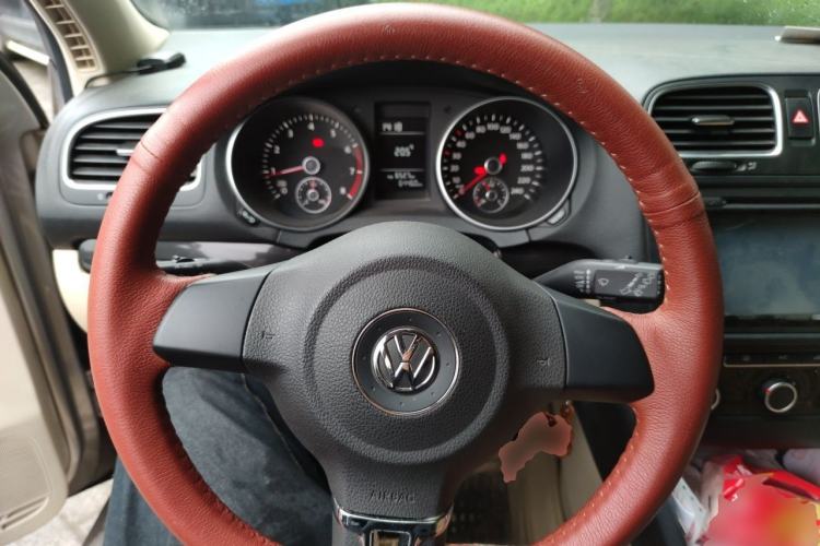 Used Volkswagen Golf 2012 1.6 Manual Comfort Edition Steering Wheel