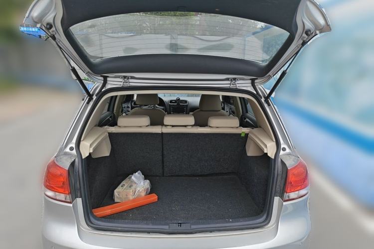 Used Volkswagen Golf 2012 1.4 TSI Manual Comfort Edition Trunk